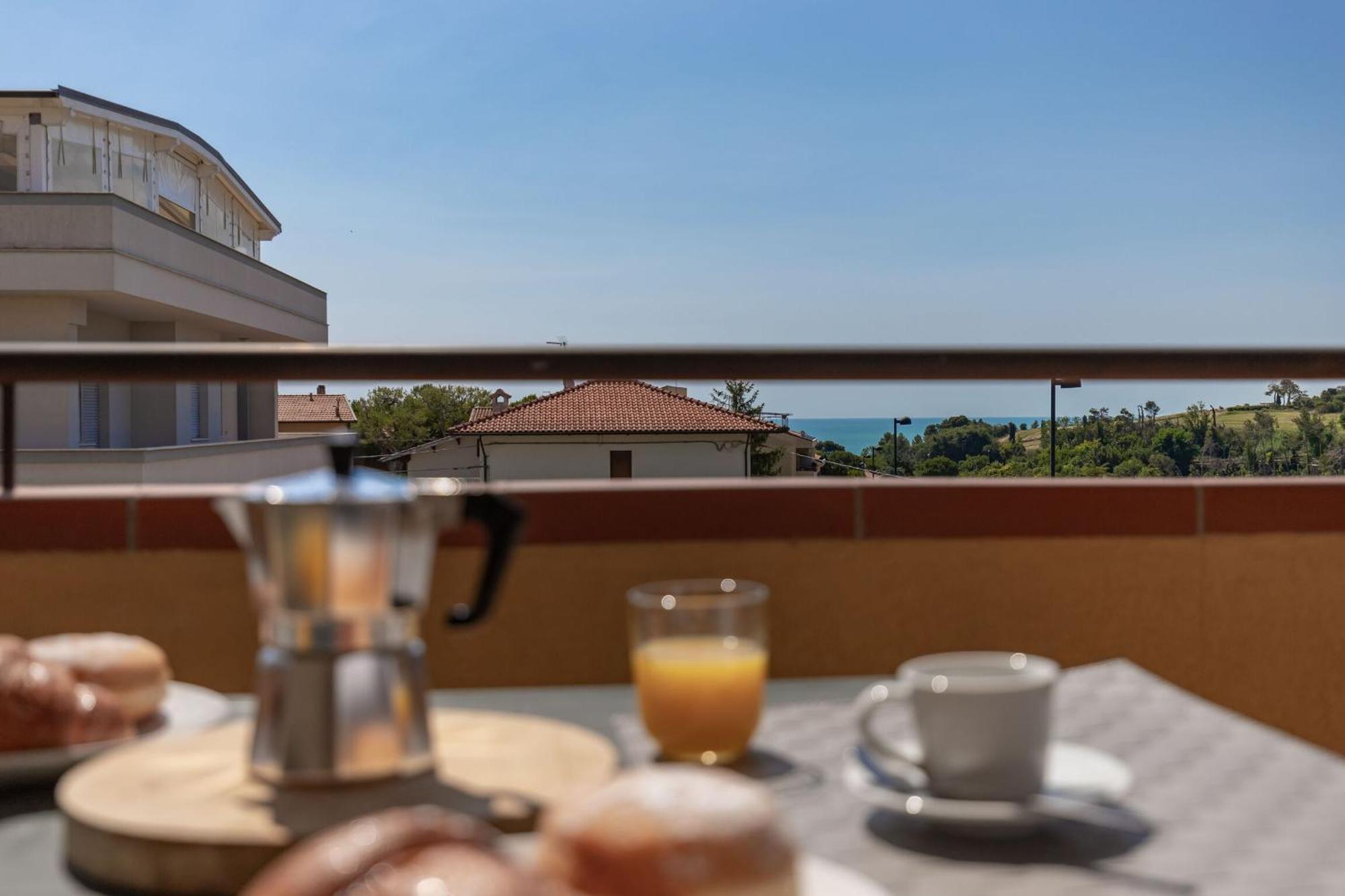 Italian Experience-Numana Suite Parking & Beach 외부 사진